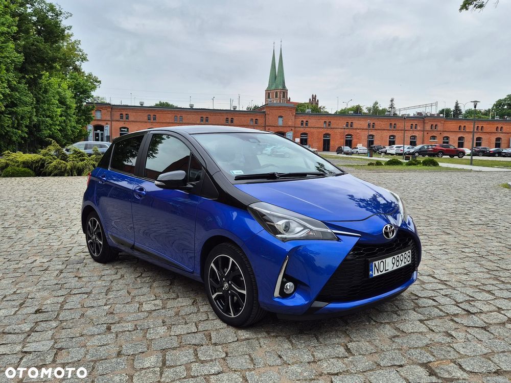 Toyota Yaris 1.5 Selection - 2