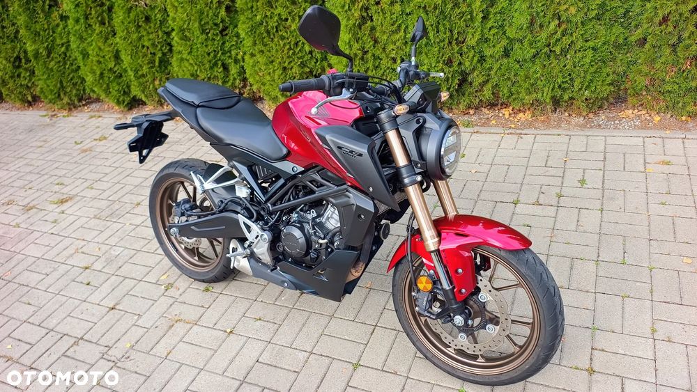 Honda CB - 22