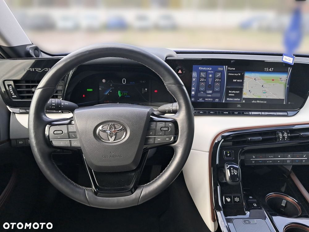 Toyota Mirai - 5