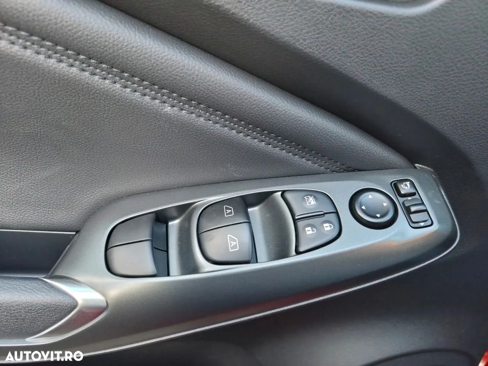 Nissan Juke 143CP HEV N-Connecta - 15