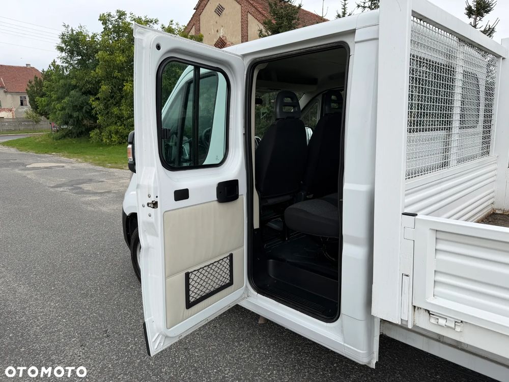 Fiat Ducato * 2.3 / 130KM * DOKA / Brygadówka * Skrzyniowy * 7 Osób * - 34