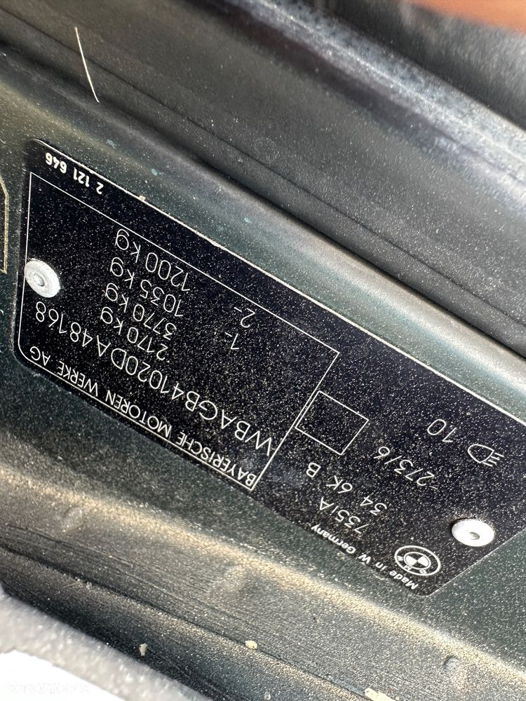 BMW Seria 7 - 21