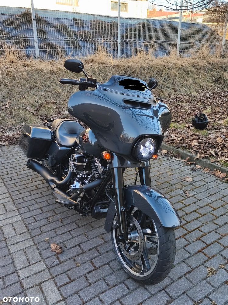 Harley-Davidson Touring Street Glide - 10