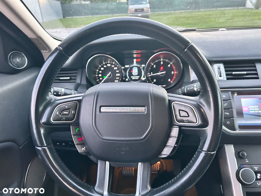 Land Rover Range Rover Evoque TD4 SE Dynamic - 11