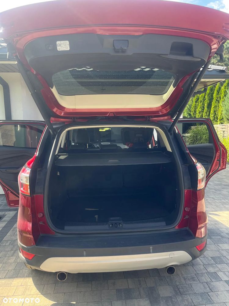 Ford Kuga - 11