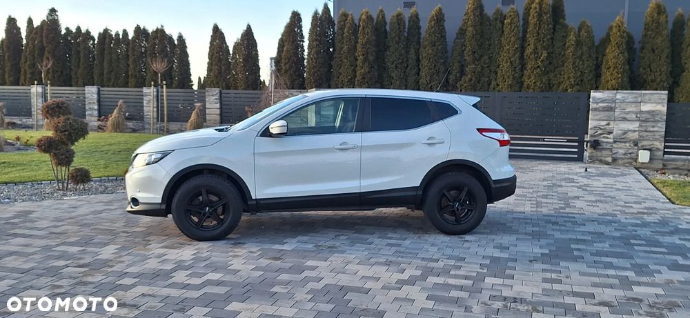 Nissan Qashqai 1.6 DCi Xtronic TEKNA - 6
