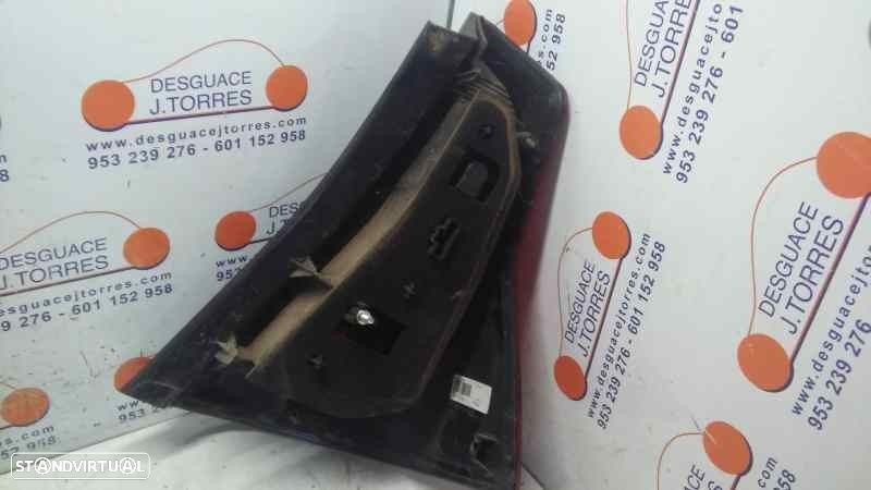 FAROLIM TRASEIRO ESQUERDO DACIA SANDERO 2010 - 2