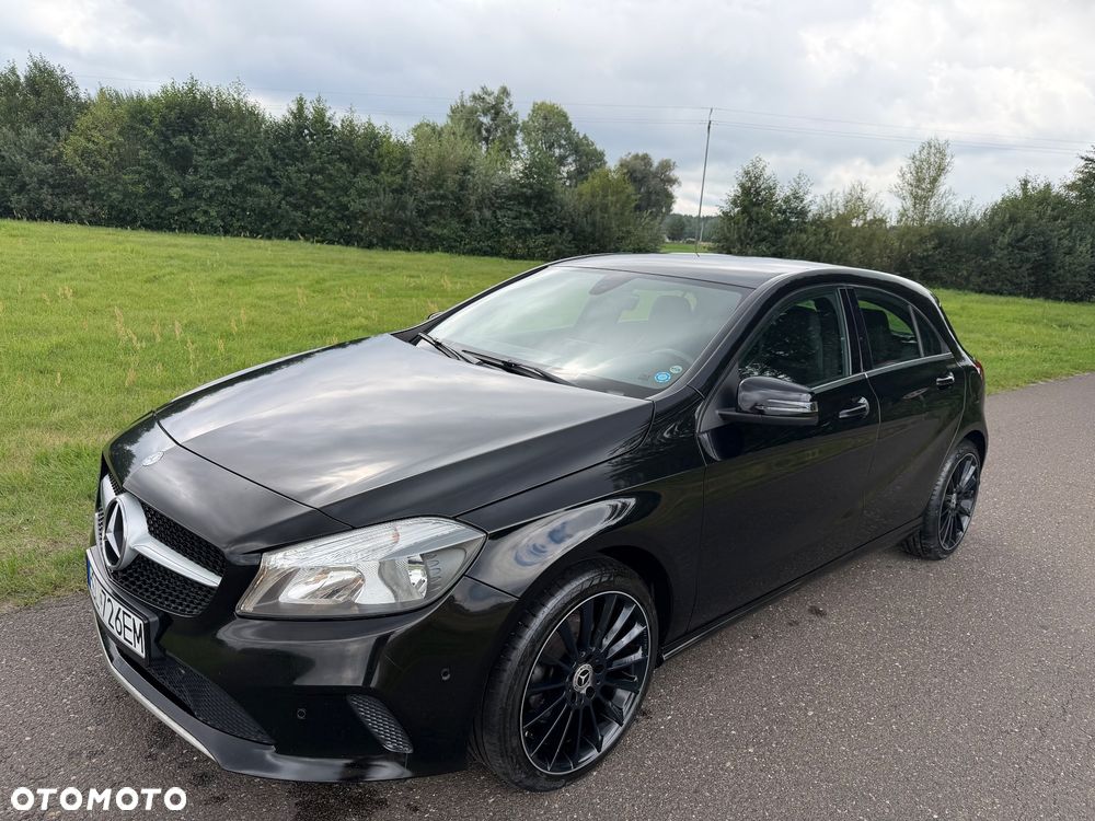 Mercedes-Benz Klasa A 180 d 7G-DCT AMG Line - 10