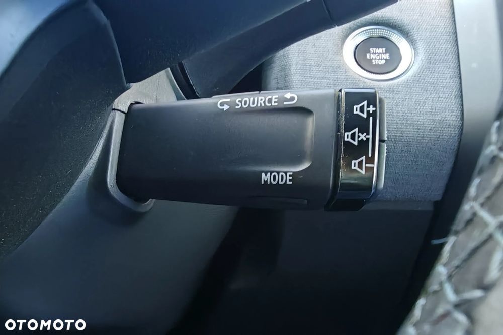 Renault Clio 1.0 TCe Evolution - 24