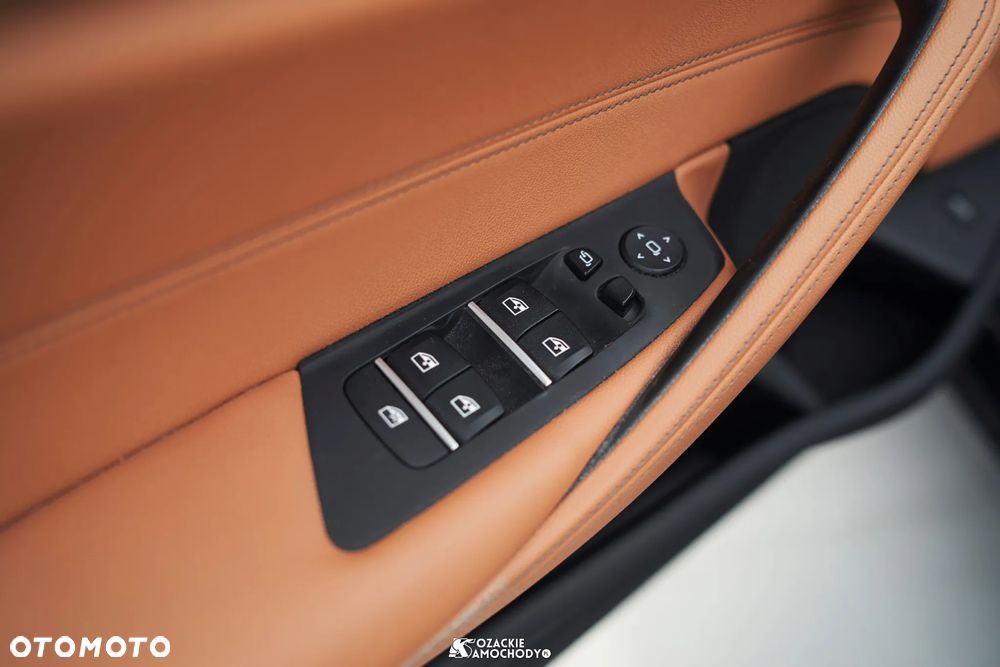 BMW Seria 5 520d - 20