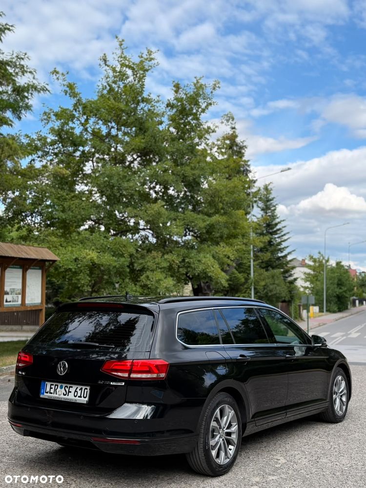 Volkswagen Passat 2.0 TDI (BlueMotion Technology) Comfortline - 8