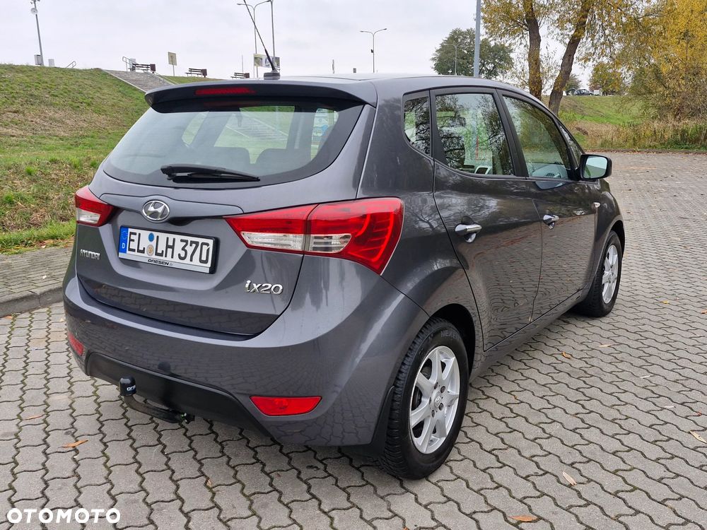 Hyundai Ix20 2016 photo 5