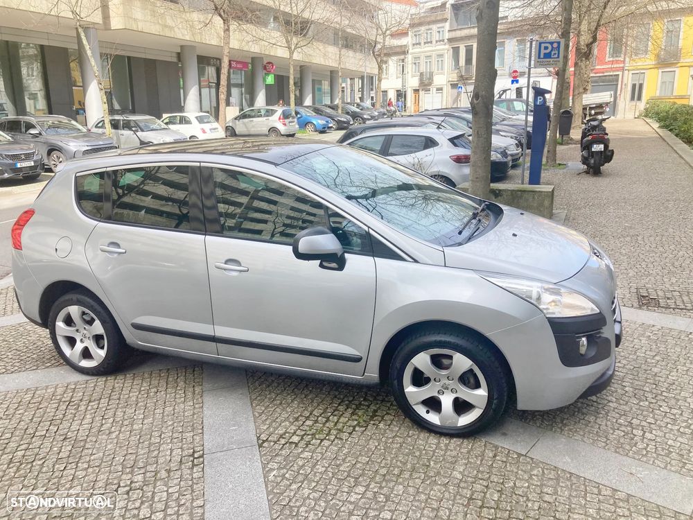 Peugeot 3008 1.6 HDi Executive - 14