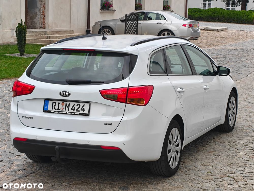 Kia Ceed 1.6 CRDi Business Line - 5