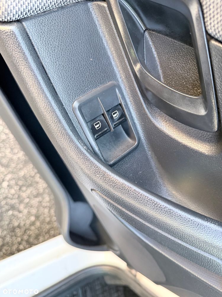 Skoda Fabia 1.6 TDI DPF Ambition - 13