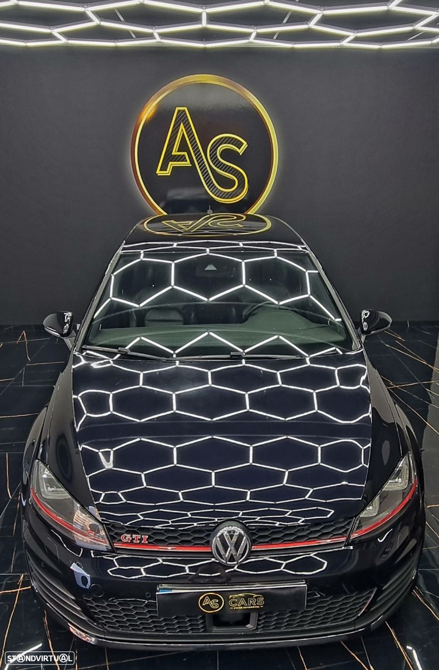 VW Golf 2.0 TSi GTi DSG Performance - 17