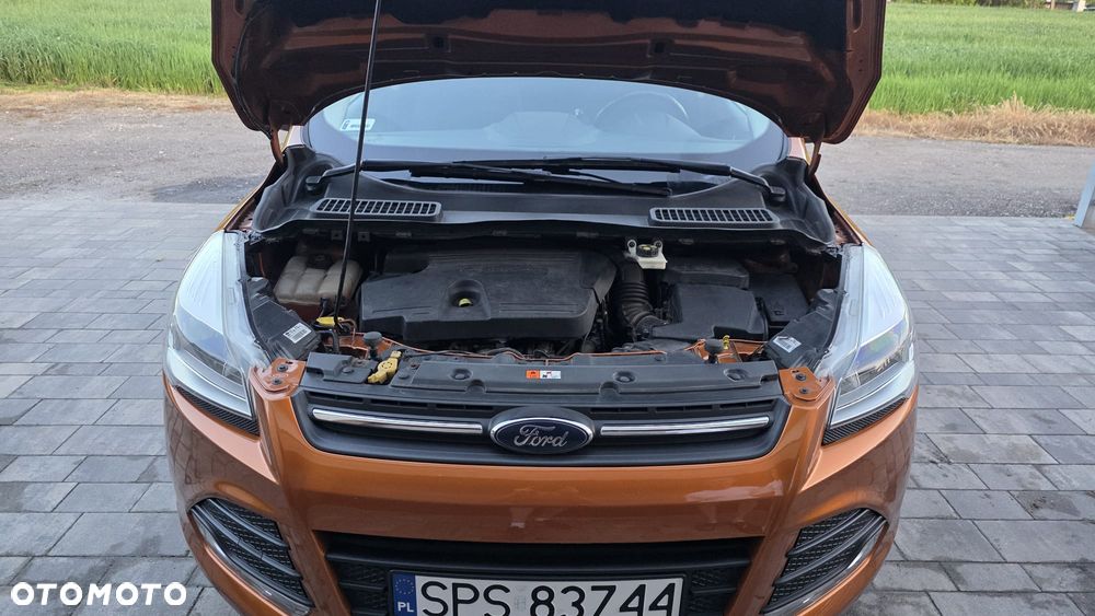Ford Kuga 2.0 TDCi 2x4 Titanium - 23