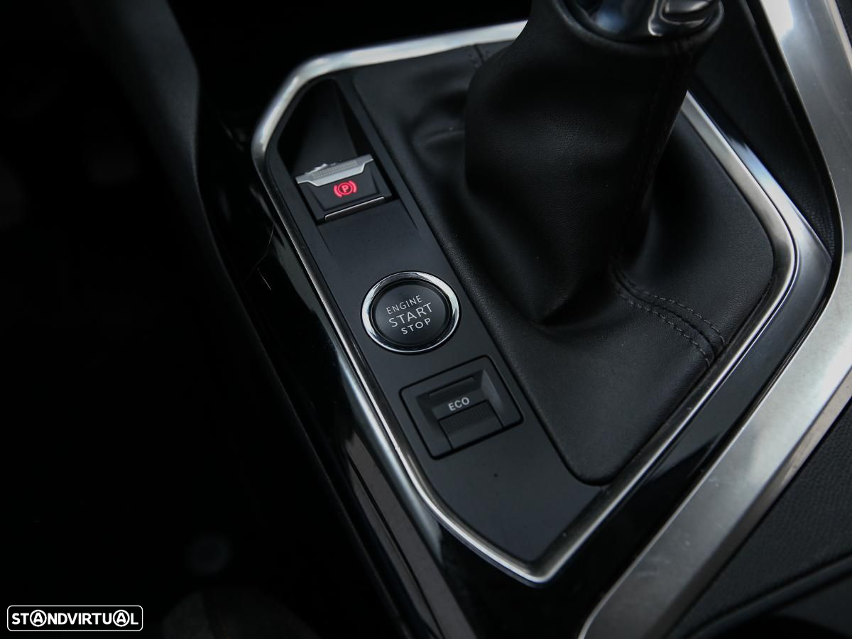 Peugeot 3008 1.5 BlueHDi Active - 17