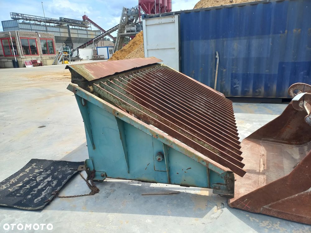 Przesiewacz mobilny Powerscreen Commander 8x4- od pierwszego właściciela - likwidacja firmy-licytacja - 8