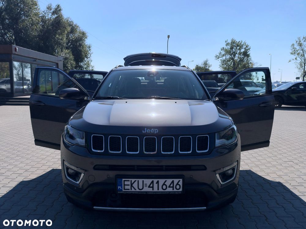 Jeep Compass - 14