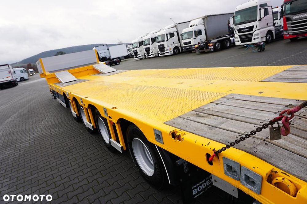 Bodex / NISKOPODWOZIOWA / 4 OSIE / NAJAZDY / 2 X OŚ SKRĘTNA / DMC 65 000 KG / JAK NOWA - 23