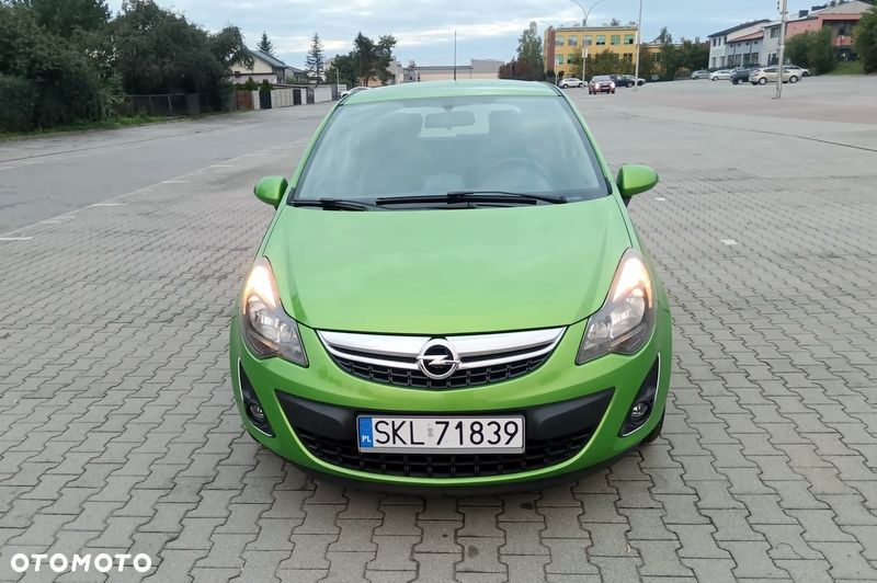 Opel Corsa 2014 photo 2