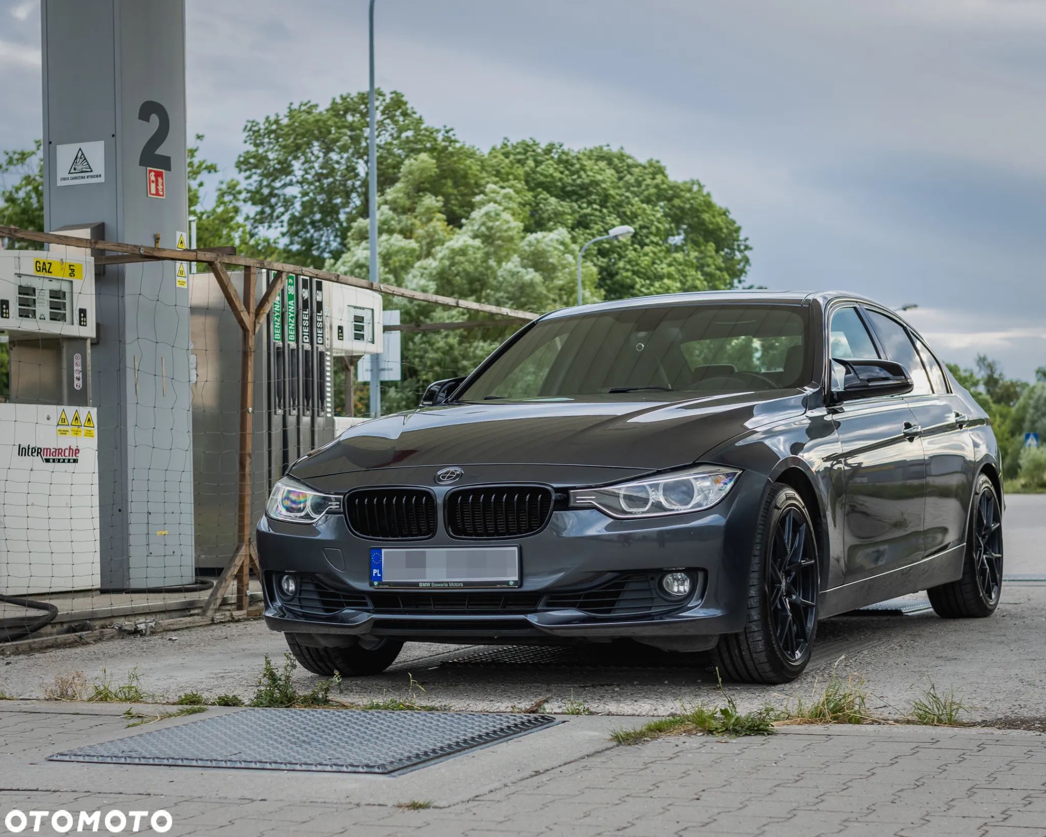 BMW Seria 3 - 1