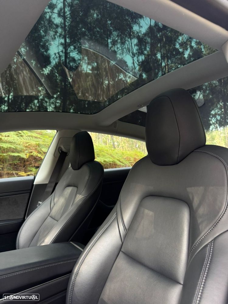 Tesla Model 3 Tração Traseira - 12