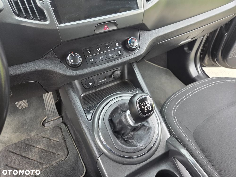 Kia Sportage 2.0 CRDI XL - 16