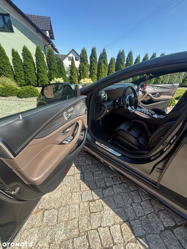 Mercedes-Benz AMG GT - 12