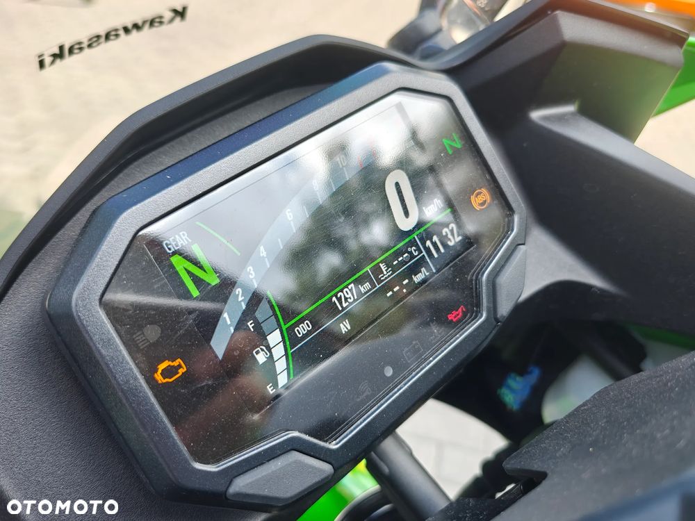 Kawasaki Ninja - 9