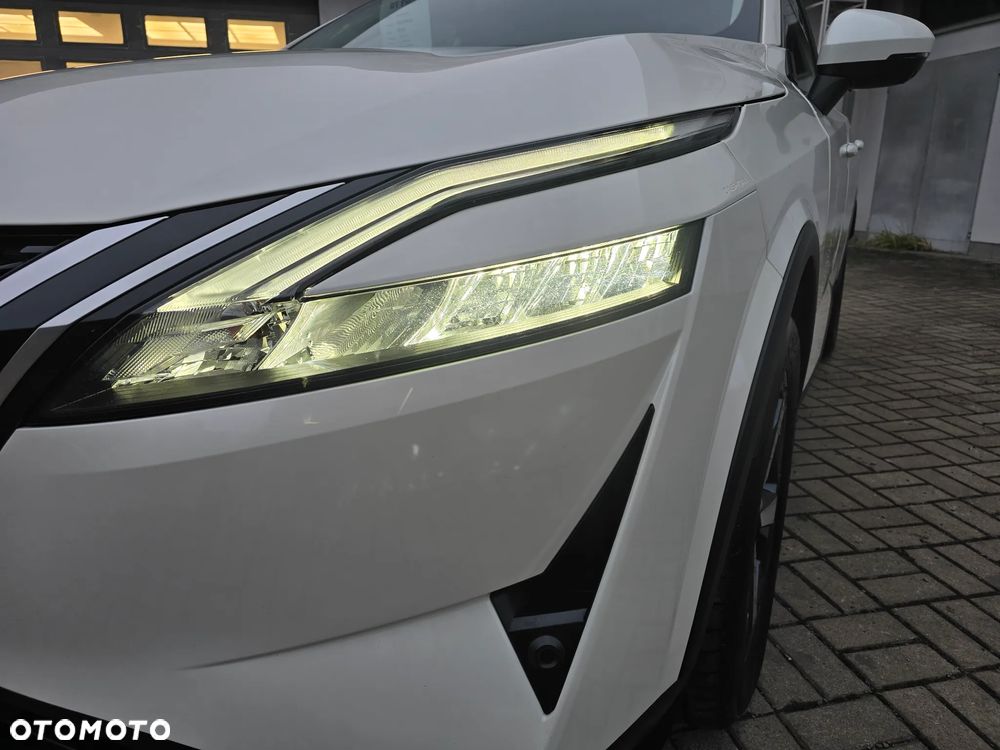 Nissan Qashqai 1.3 DIG-T SHIRO - 38