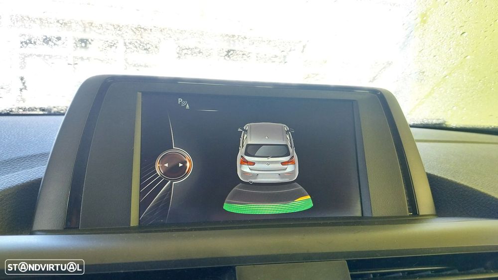BMW 116 d EfficientDynamics - 8