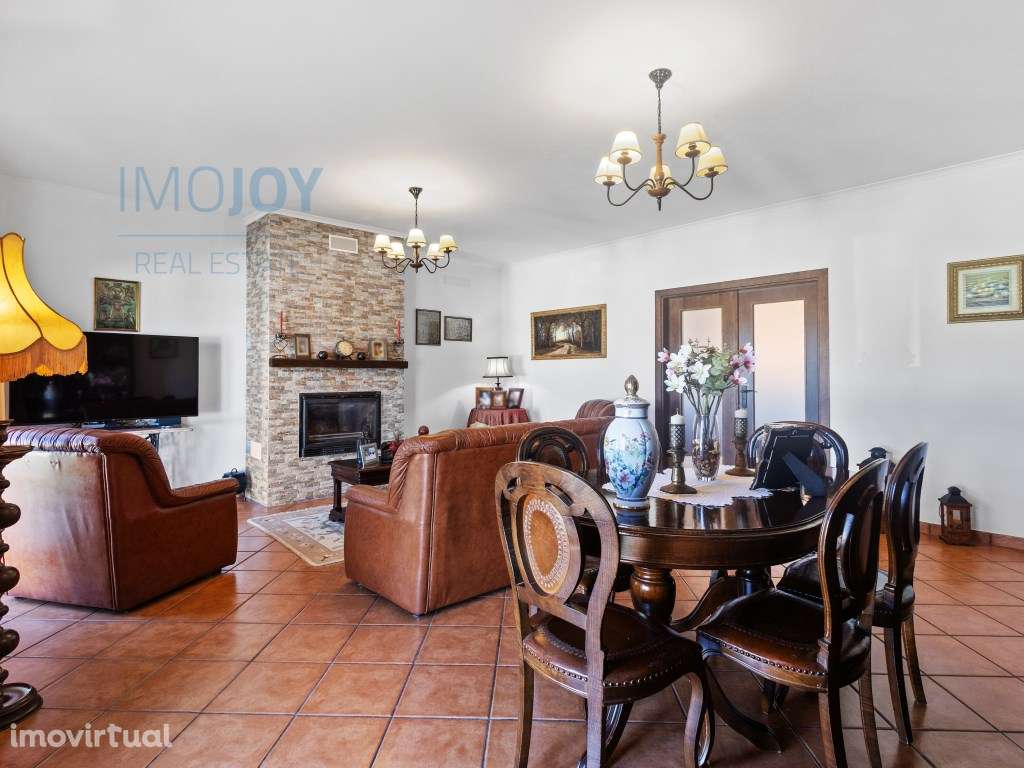 Oportunidade Única - Moradia T4 com Suíte, Cozinha Moderna e Terren... - Grande imagem: 3/30