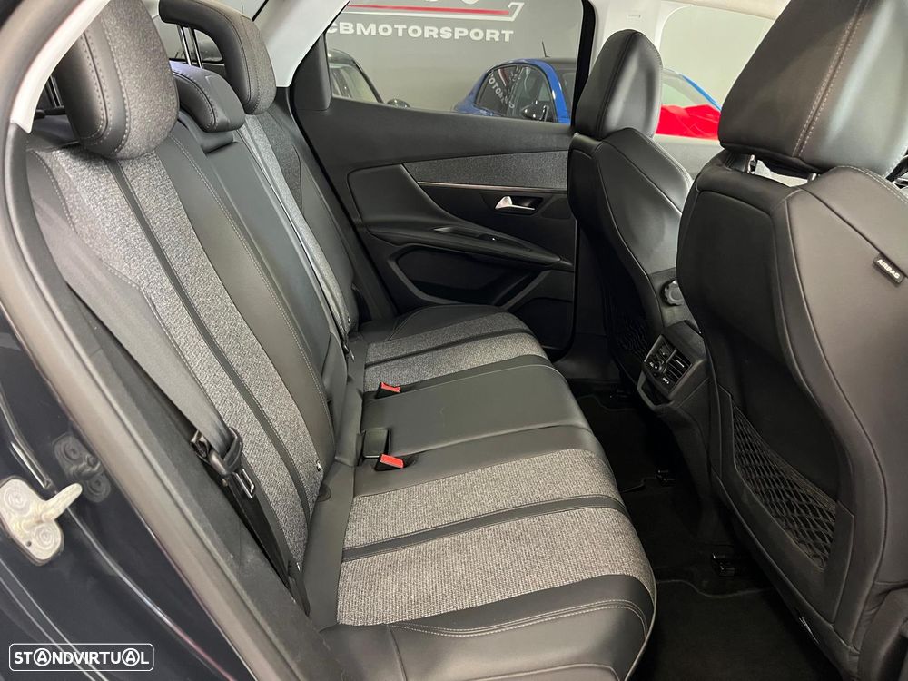 Peugeot 3008 BlueHDi 130 Stop & Start EAT8 Allure - 19