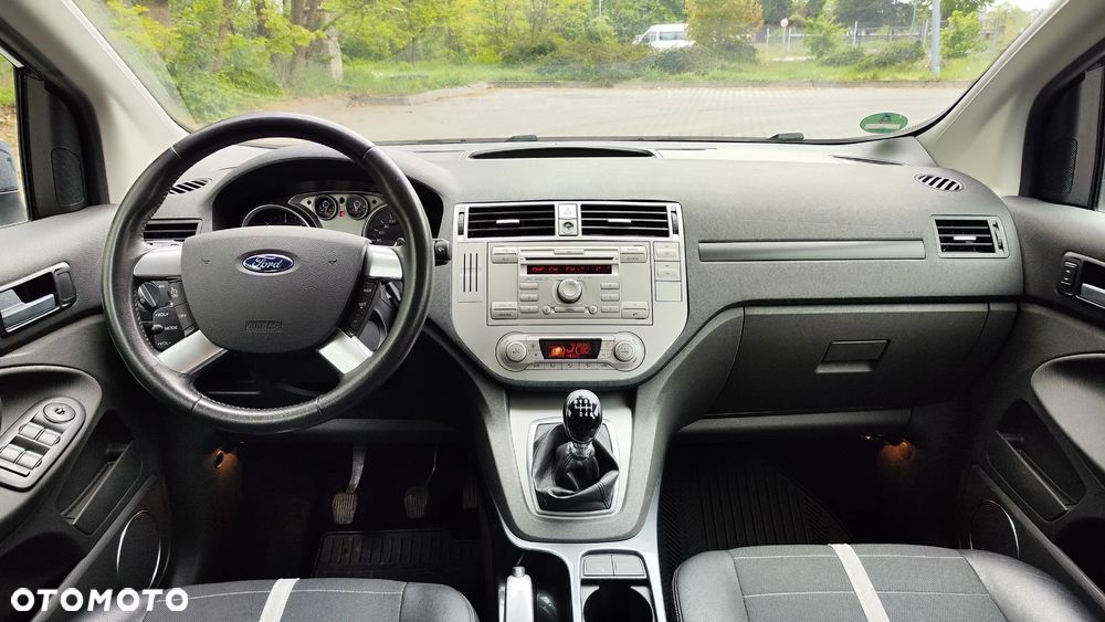 Ford Kuga 2.0 TDCi Titanium - 28