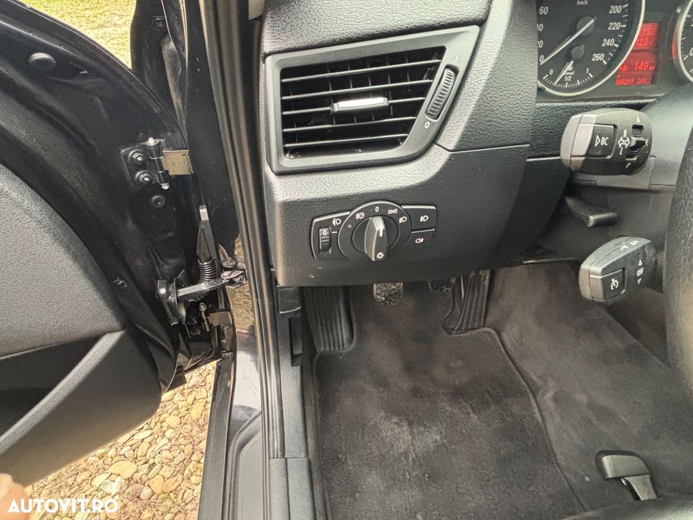 BMW X1 xDrive20d xLine - 22