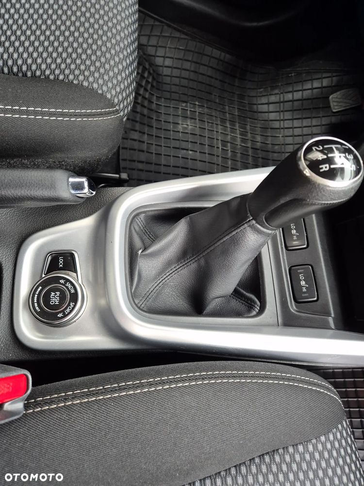 Suzuki Vitara 1.6 Premium 4WD - 31