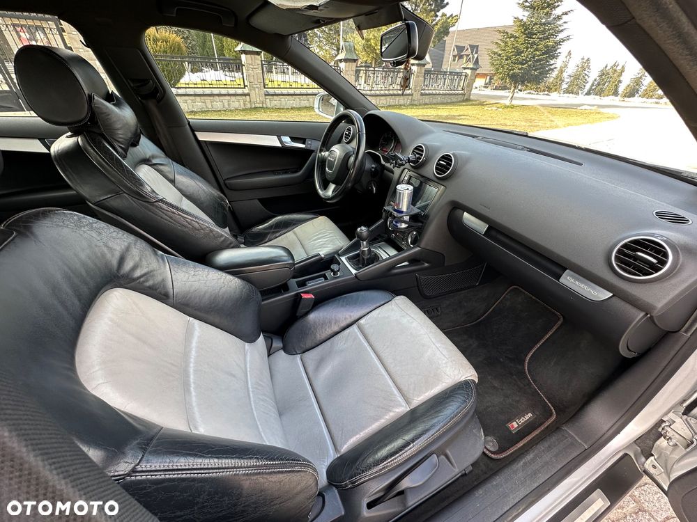 Audi A3 Sportback 2.0 TDI DPF Quattro Ambiente - 13