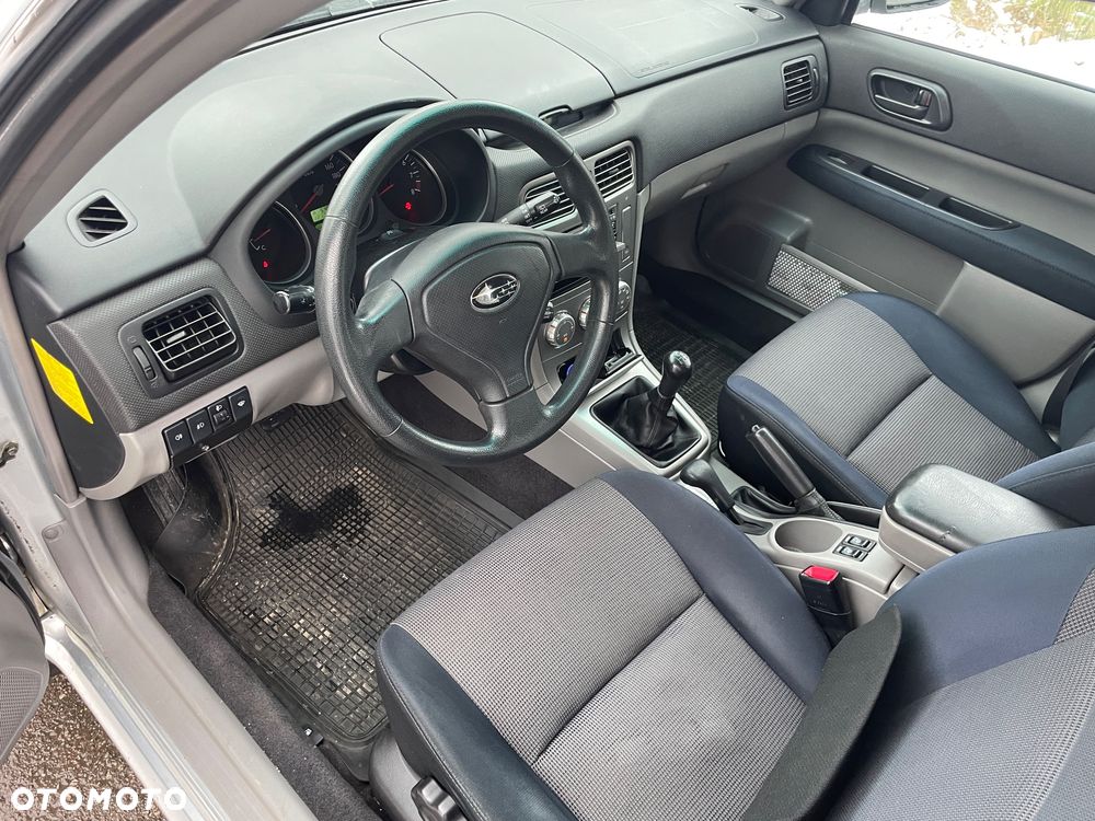 Subaru Forester 2.0 XL WIN - 8