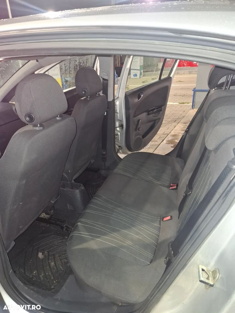 Opel Corsa 1.3 CDTI Enjoy - 9