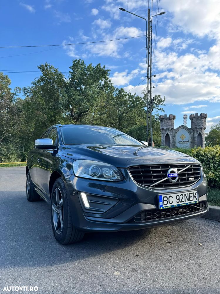 Volvo XC 60 D5AWD R-Design - 1