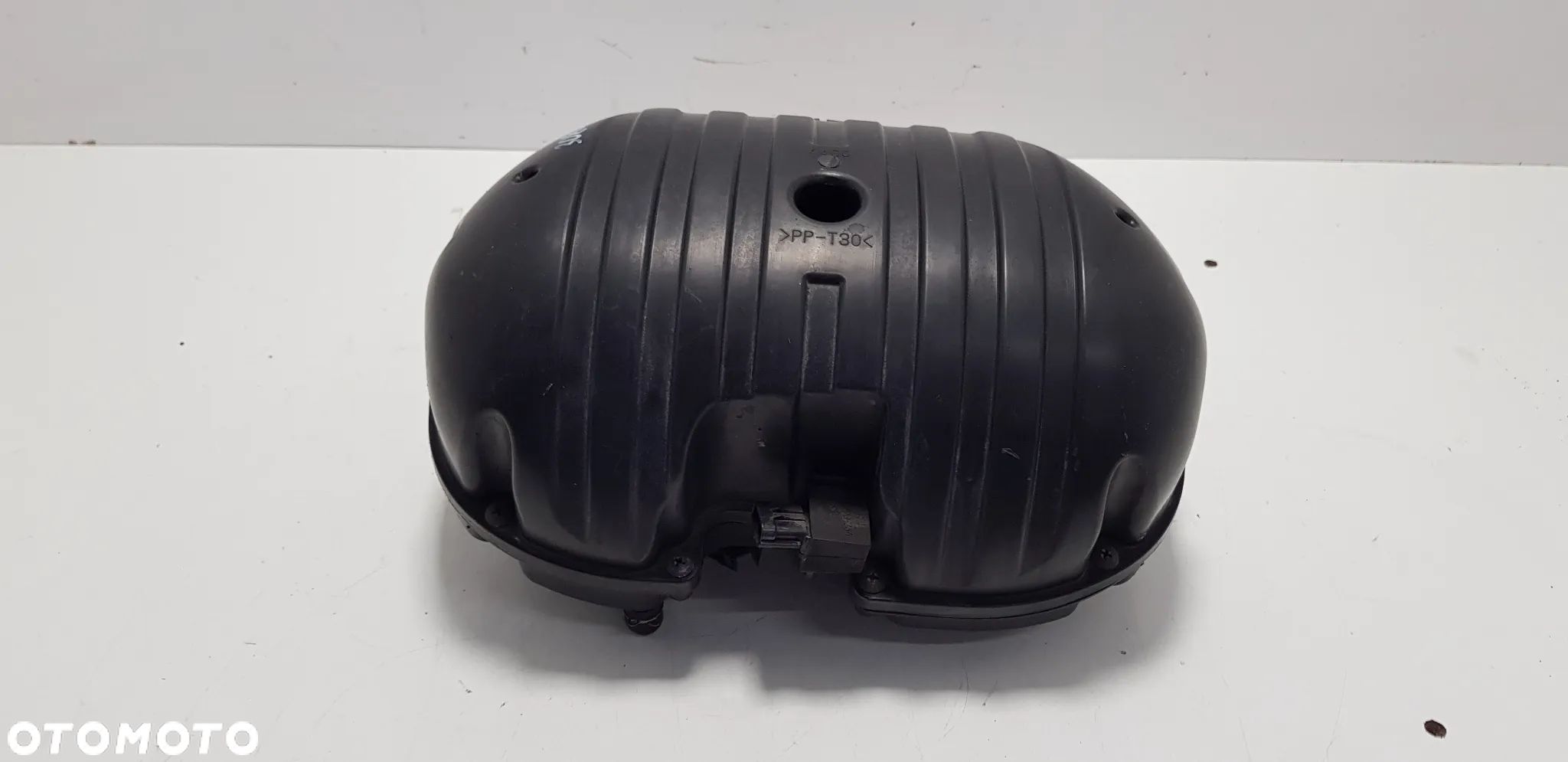 Suzuki GSR 600 06-10 Filtr Powietrza Airbox - 1