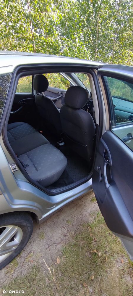 Ford Focus 1.4 X100 - 8