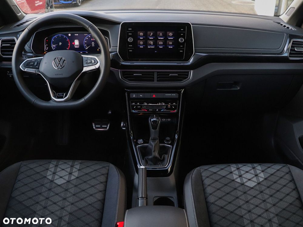 Volkswagen T-Cross - 12
