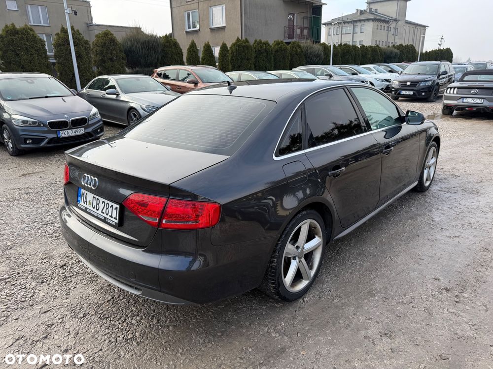 Audi A4 Limousine - 6