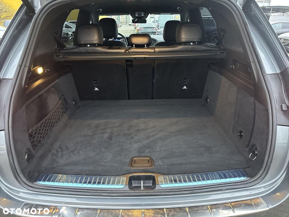 Mercedes-Benz GLE - 19