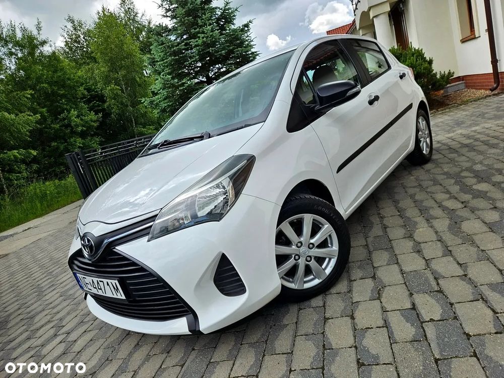 Toyota Yaris - 4
