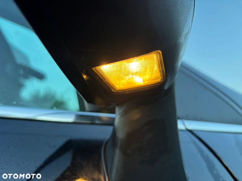 Ford Kuga 2.0 TDCi 4x4 Titanium - 14