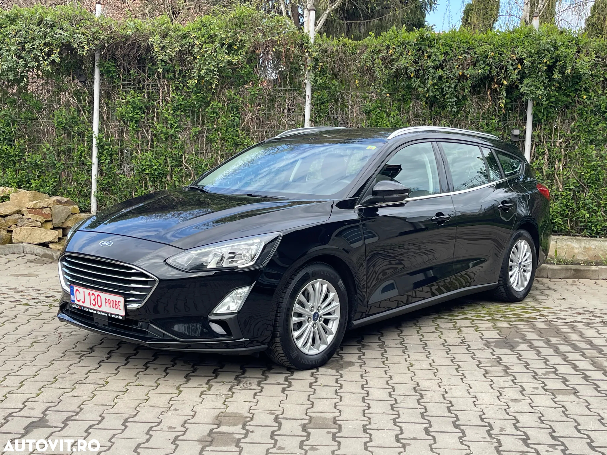 Ford Focus Turnier 1.5 EcoBlue Start-Stopp-System TITANIUM - 3